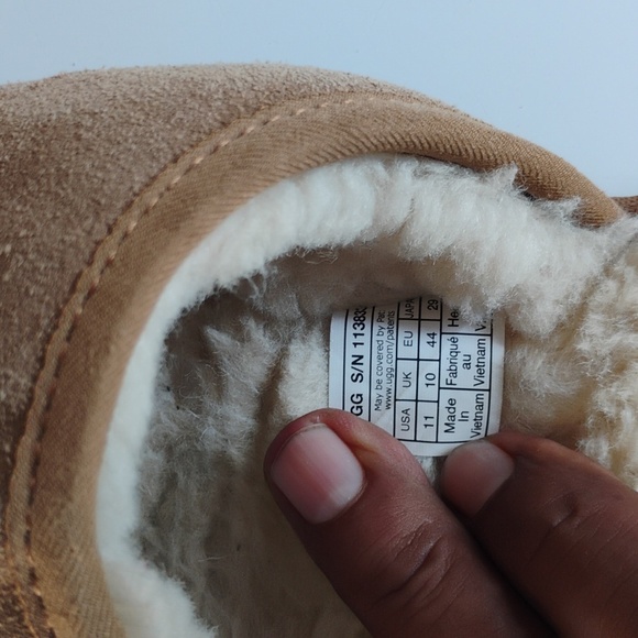 UGG Sleeper Size 11 Men - Picture 6 of 6
